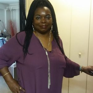 Meet your Posher, Carrie